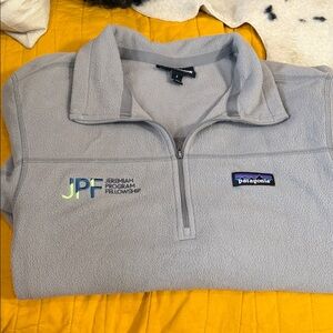 Patagonia Light Gray Women’s 1/4 Zip Fleece Pullover Jacket Top Size Small